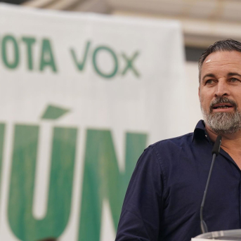 El presidente de Vox, Santiago Abascal, participa en un acto de campaña electoral andaluza. Imagen de archivo. Álex Zea - Europa Press