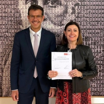 El PSOE propone unificar sanciones por discursos de odio en estadios y redes sociales El PSOE propone unificar sanciones por discursos de odio en estadios y redes sociales