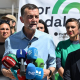 El candidato de Por Andalucía a la Presidencia de la Junta, Antonio Maíllo, junto al ministro de Derechos Sociales, Consumo y Agenda 2030, Pablo Bustinduy, en una atención a los medios en Málaga. POR ANDALUCÍA