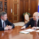 El presidente ruso, Vladimir Putin, junto al gobernador interino de la región de Briansk, Yegor Kovalchuk Europa Press/Contacto/Mikhail Metzel