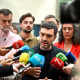El ministro de Derechos Sociales, Consumo y Agenda 2030, Pablo Bustinduy, en una atención a los medios frente al Hospital Reina Sofía de Córdoba. POR ANDALUCÍA