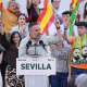 El presidente de Vox, Santiago Abascal, interviene en el mitin cierre de campaña que la formación ha celebrado en Sevilla.  Joaquín Corchero - Europa Press