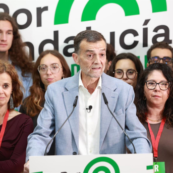 El candidato de Por Andalucía a la Presidencia de la Junta, Antonio Maíllo, valora los resultados electorales tras el recuento de votos. A 17 de mayo de 2026 en Sevilla (Andalucía, España). Rocío Ruz - Europa Press El candidato de Por Andalucía a la Presidencia de la Junta, Antonio Maíllo, valora los resultados electorales tras el recuento de votos. A 17 de mayo de 2026 en Sevilla (Andalucía, España). Rocío Ruz - Europa Press