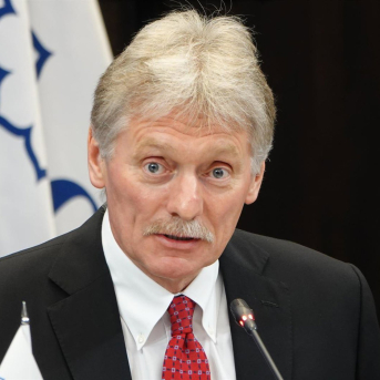 El portavoz del Kremlin, Dimitri Peskov, durante una rueda de prensa en San Petersburgo (archivo) Ulf Mauder/dpa