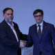 El presidente de la Generalitat, Salvador Illa y el líder de ERC, Oriol Junqueras, durante un acto de impulso de la Línia Orbital Ferroviària | Europa Press