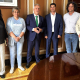 El ministro Ángel Víctor Torres con representantes de la Agrupación de Familiares de la Fosa Común del Cementerio de Vegueta DELEGACIÓN DEL GOBIERNO EN CANARIAS
