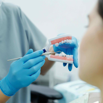 Cantabria ampliará la atención bucodental y reforzará su red sanitaria en tres años Cantabria ampliará la atención bucodental y reforzará su red sanitaria en tres años