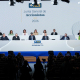 El presidente de ACS, Florentino Pérez (1 fila, 3d), y el consejero delegado Juan Santamaría Cases (1 fila, 3i), durante la junta de accionistas de ACS, en Ifema Madrid, a 8 de mayo de 2026 Matias Chiofalo - Europa Press