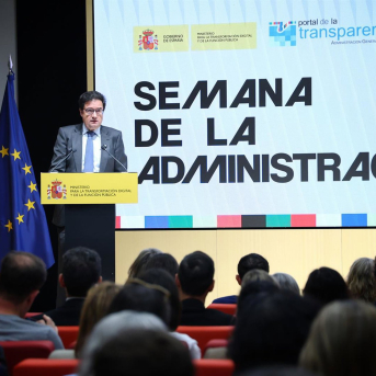 Óscar López, Ministro para la Transformación Digital y de la Función Pública durante la Semana de la Administración Abierta MINISTERIO