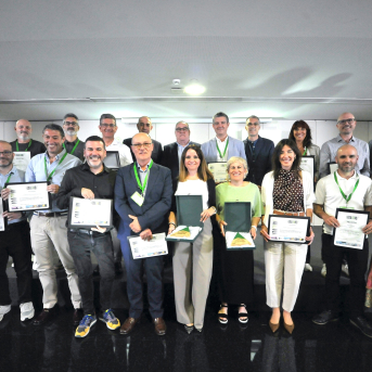 COASHIQ premia en Valencia a las empresas más comprometidas de la industria química y afines