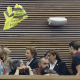 Expulsan del hemiciclo de Les Corts a profesoras que protestaban al grito de “Consellera, dimisión” contra Ortí