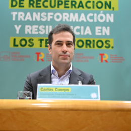 El vicepresidente primero y ministro de Economía Comercio y Empresa, Carlos Cuerpo, durante la jornada ‘Impacto del Plan de Recuperación, Transformación y Resiliencia en los territorios’, en el Senado, a 28 de mayo de 2026, en Madrid (España).