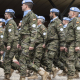 Militares de la Brigada de Aragón I a su llegada a la Base ‘San Jorge’, a 26 de abril de 2024, en Zaragoza, Aragón (España).  Marcos Cebrián - Europa Press