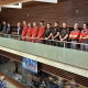 El Parlamento de Navarra honra con un minuto de silencio a los cinco policías forales fallecidos