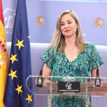 La portavoz de Sumar en el Congreso, Verónica Martínez Barbero,  durante una rueda de prensa en el Congreso de los Diputados, a 26 de mayo de 2026, en Madrid (España). Eduardo Parra - Europa Press