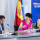 La ministra de Inclusión, Seguridad Social y Migraciones y portavoz del Gobierno, Elma Saiz, el ministro de Transportes y Movilidad Sostenible, Óscar Puente, y la ministra de Sanidad, Mónica García en Moncloa. Alberto Ortega - Europa Press