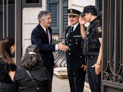 El ministro del Interior, Fernando Grande-Marlaska, durante la visita del Papa León XIV al Congreso de los Diputados Carlos Luján - Europa Press