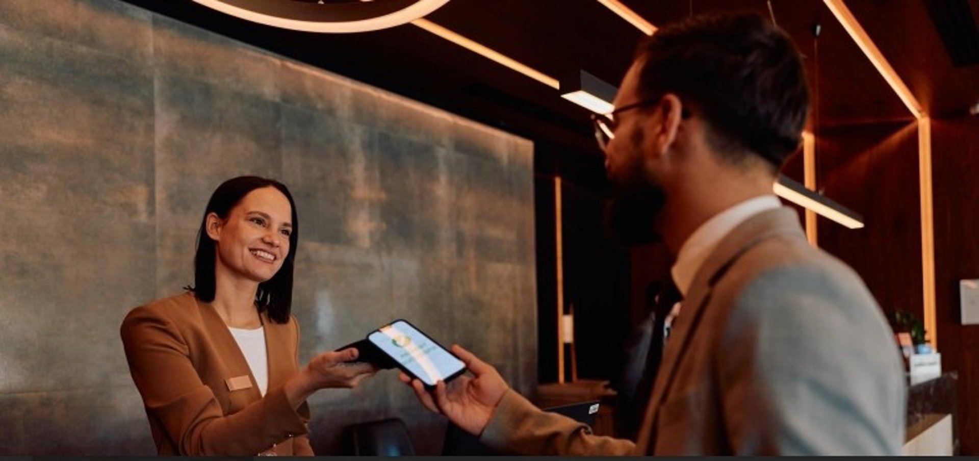 Atención al cliente en un hotel NTT DATA