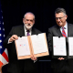 El embajador de EEUU en Israel, Mike Huckabee, y el ministro de Exteriores israelí, Gideon Saar EMBAJADOR DE EEUU EN ISRAEL EN X