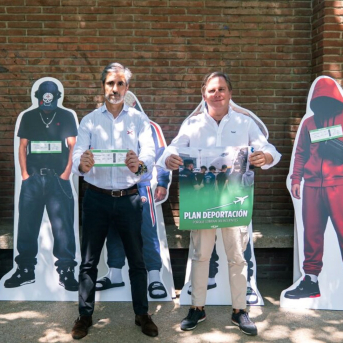 El portavoz de Vox en el Parlament, Joan Garriga, y el presidente del grupo municipal de Vox en Barcelona, Gonzalo de Oro VOX El portavoz de Vox en el Parlament, Joan Garriga, y el presidente del grupo municipal de Vox en Barcelona, Gonzalo de Oro VOX