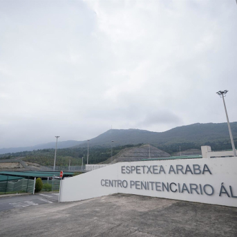 Entrada del centro penitenciario de Zaballa, en Álava Iñaki Berasaluce - Europa Press Entrada del centro penitenciario de Zaballa, en Álava Iñaki Berasaluce - Europa Press