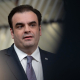 El presidente del Eurogrupo y ministro de Finanzas de Grecia, Kyriakos Pierrakakis, atiende a los representantes de la prensa al margen de la cumbre de la UE Markus Lenhardt/dpa