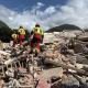 Imagen de archivo de varios bomberos ayudando en las labores de rescate en Venezuela. DIPUTACIÓN DE BADAJOZ