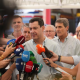 Juanma Moreno atiende a los medios en el puesto de mando por incendio en Los Gallardos (Almería)   Junta de Andalucía
