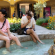 Ciudadanos se refrescan en Arles (Francia) en plena ola de calor  Europa Press/Contacto/Wu Huiwo