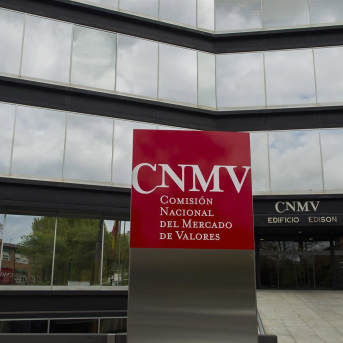 CNMV, fachada de la Comisión Nacional del Mercado de Valores. EUROPA PRESS