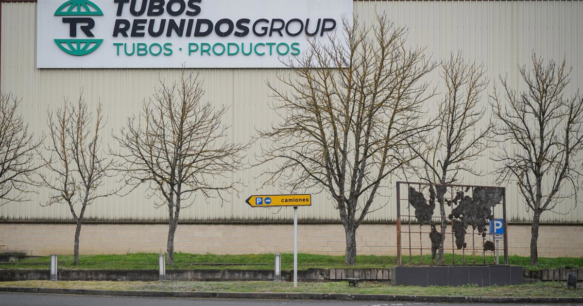 A dozen potential buyers are interested in Tubos Reunidos
