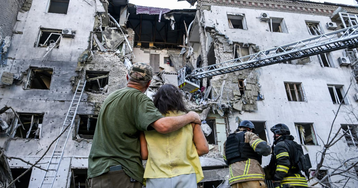 At least three dead and several injured in new Russian bombings over Zaporizhia and Kherson