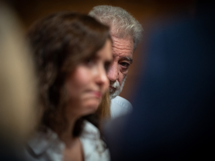 EuropaPress 7693986 presidenta comunidad madrid isabel diaz ayuso acompanada jefe gabinete