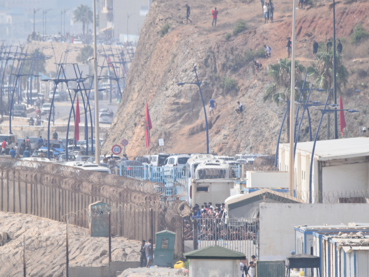 EuropaPress 7695274 varios migrantes intentan cruzar frontera nado 30 julio 2026 ceuta espana EuropaPress 7695274 varios migrantes intentan cruzar frontera nado 30 julio 2026 ceuta espana