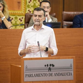 El portavoz de Por Andalucía, Antonio Maíllo, comparece en el Pleno del Parlamento andaluz. (Foto de archivo). JOAQUÍN CORCHERO/PARLAMENTO DE ANDALUCÍA El portavoz de Por Andalucía, Antonio Maíllo, comparece en el Pleno del Parlamento andaluz. (Foto de archivo). JOAQUÍN CORCHERO/PARLAMENTO DE ANDALUCÍA