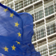 Bandera de la UE frente a la sede de la Comisión Europea. COMISIÓN EUROPEA