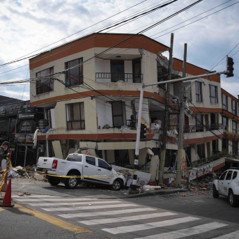 Imagen de las consecuencias dejadas por el terremoto de magnitud 7,4 en Pereira, este de Colombia. Europa Press/Contacto/Andres Moreno