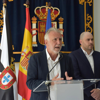 El ministro de Política Territorial y Memoria Democrática, Ángel Víctor Torres, en la Delegación del Gobierno de España en Ceuta, a 10 de agosto de 2026, en Ceuta (España). Gabriela Sardá Núñez - Europa Press El ministro de Política Territorial y Memoria Democrática, Ángel Víctor Torres, en la Delegación del Gobierno de España en Ceuta, a 10 de agosto de 2026, en Ceuta (España). Gabriela Sardá Núñez - Europa Press