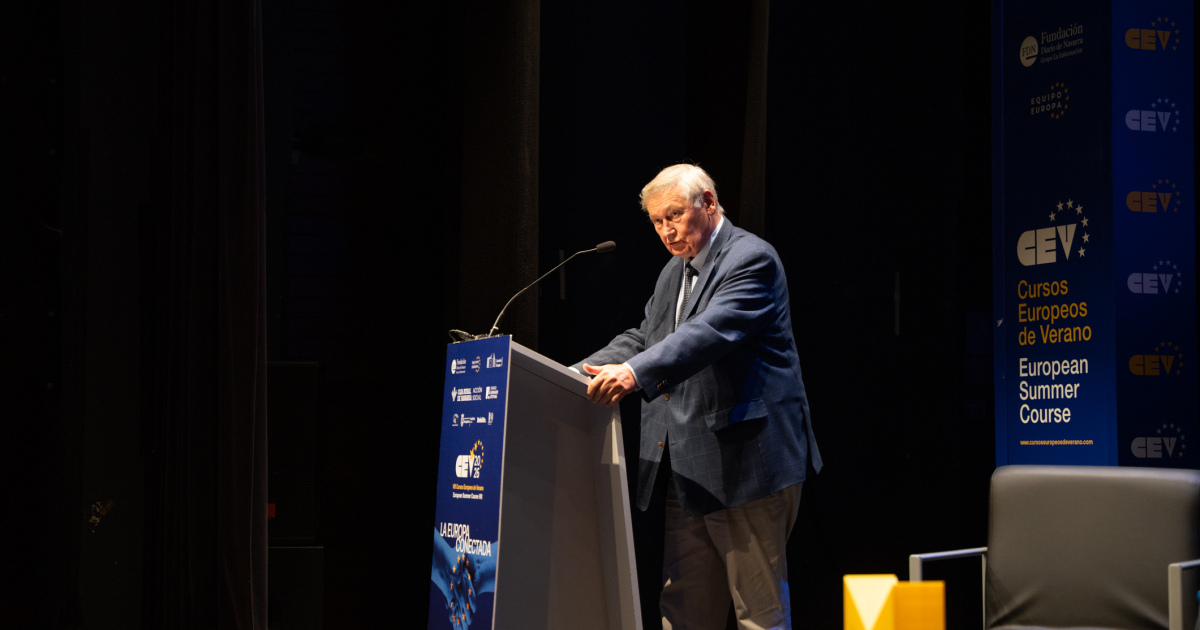 "Without sufficient energy, the AI is not going to work," warns a former Belgian diplomat