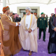El sultán de Omán, Haitham Bin Tariq al Busaid, y el príncipe heredero de Arabia Saudí, Mohammed bin Salman, durante el viaje a Yeda.  Europa Press/Contacto/Saudi Press Agency