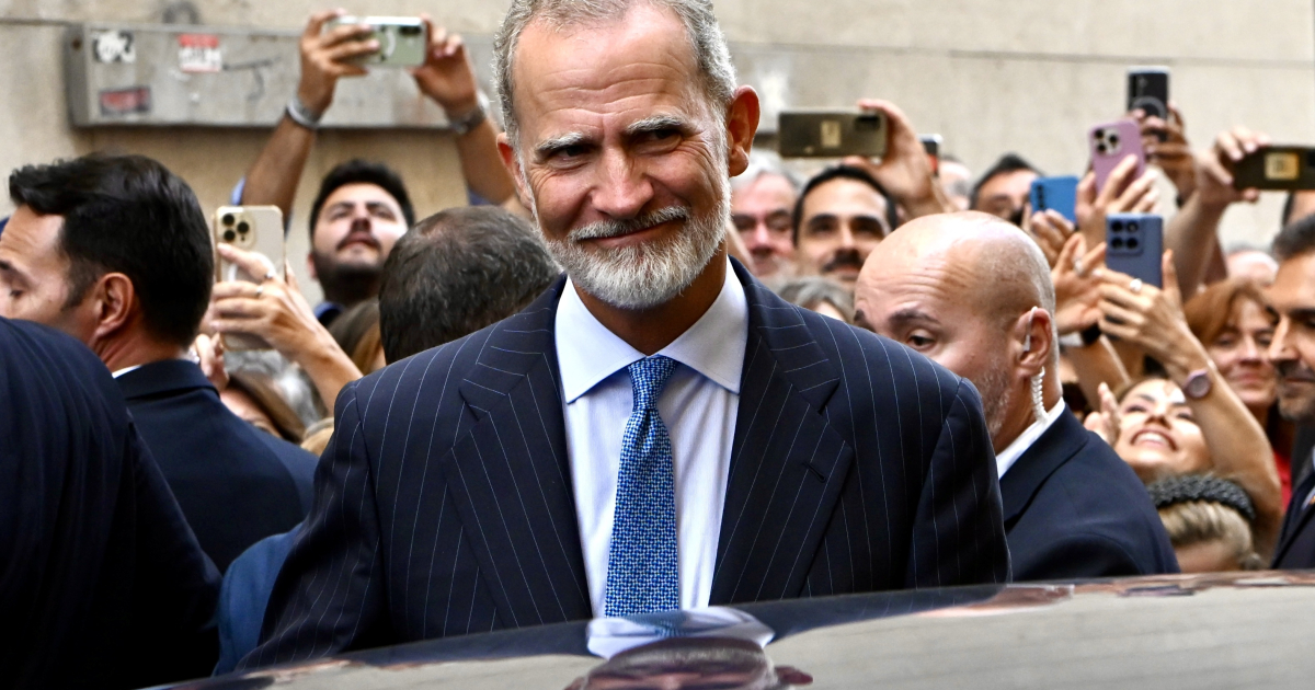 Felipe VI riunisce Robles e la cupola militare per analizzare la situazione di Ceuta