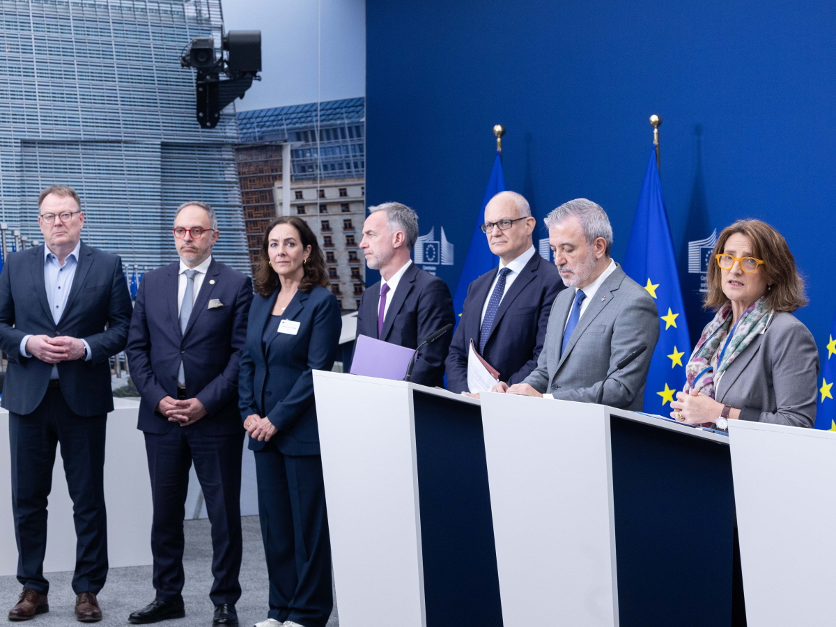 European Commission European Commission
