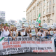 Varias personas durante una concentración por la protección y mejora de la prestación económica CUME, frente al Congreso de los Diputados, a 16 de septiembre de 2026, en Madrid (España).  Jesús Hellín - Europa Press