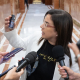 Ampliación | Armengol expulsa del Pleno a Ana Vázquez (PP) tras exhibir un bote de gas pimienta considerado un arma