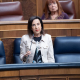 Robles responde en catalán a un diputado de Junts y reivindica que tiene “tanto derecho” como él a sentirse “catalana”