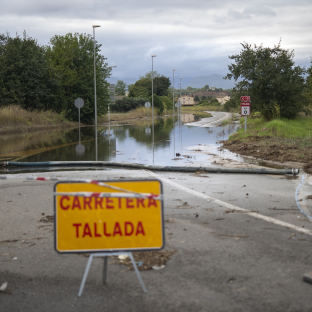 Carretera de Barcelona inundada. Europa Press. Carretera de Barcelona inundada. Europa Press.
