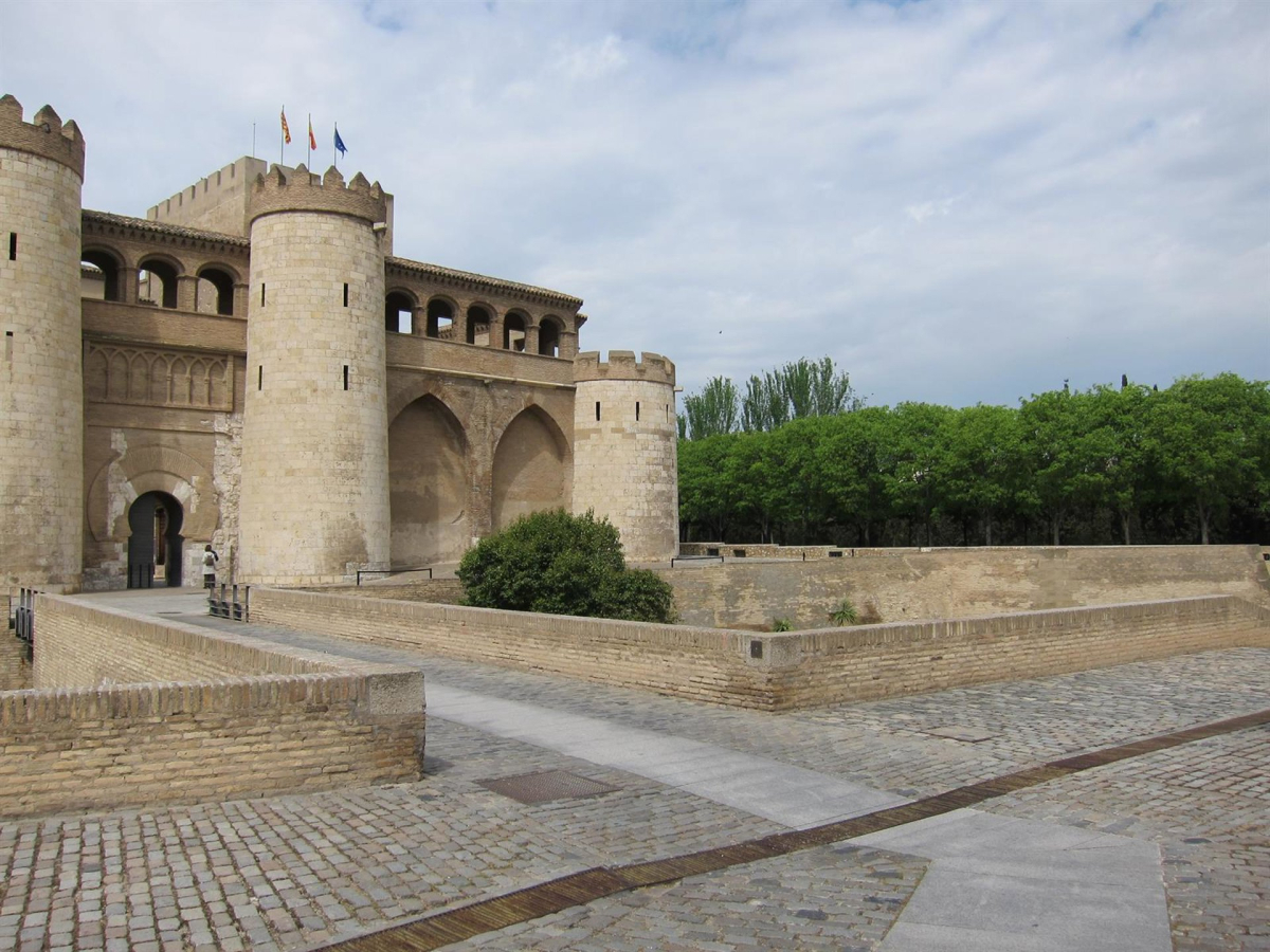 La Aljafería se iluminará este lunes por el Día de la Hispanidad