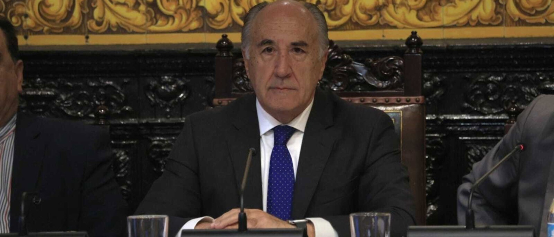 El alcalde de Algeciras, José Ignacio Landaluce, en un Pleno en una imagen de archivo. NONO RICO/EUROPA PRESS
