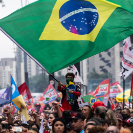 El presidente de Brasil, Luiz Inácio Lula da Silva (PT), participa en un mitin con sus seguidores en São Paulo, Brasil, el 11 de octubre, Paulo Lopes/BW Press / Zuma Press / Europa Press