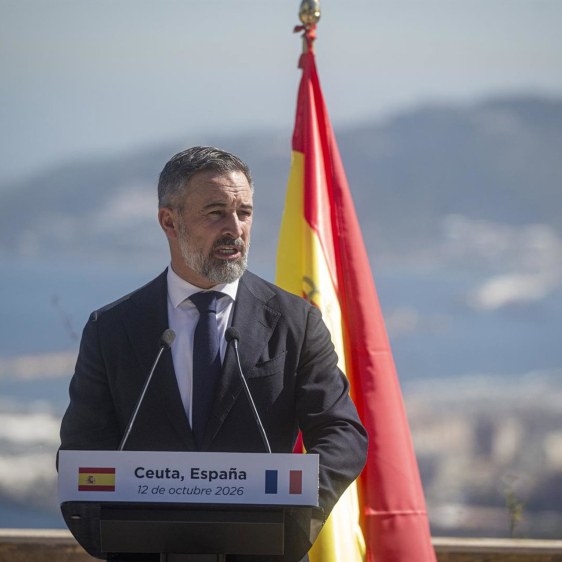 El presidente de Vox, Santiago Abascal, atiende a los medios en Ceuta (España) | Marcos Moreno - Europa Press El presidente de Vox, Santiago Abascal, atiende a los medios en Ceuta (España) | Marcos Moreno - Europa Press